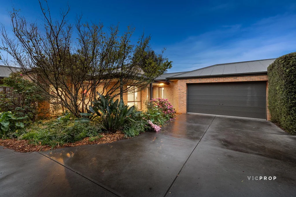 2/20 Gibbs Road, Ferntree Gully, VIC 3156