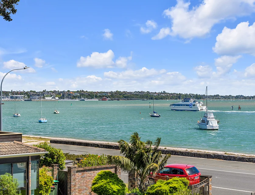 27A The Parade, Bucklands Beach, Manukau City, 5房, 3浴, 独立屋