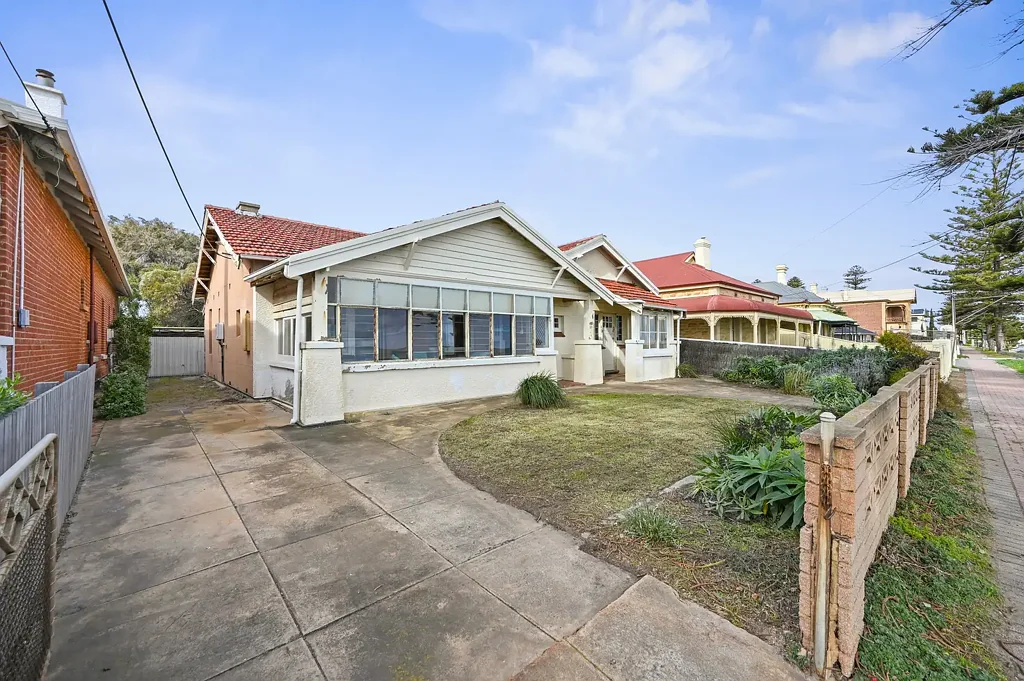 145 Esplanade, Largs Bay, SA 5016, 4 slaapkamers, 2 badkamers, House
