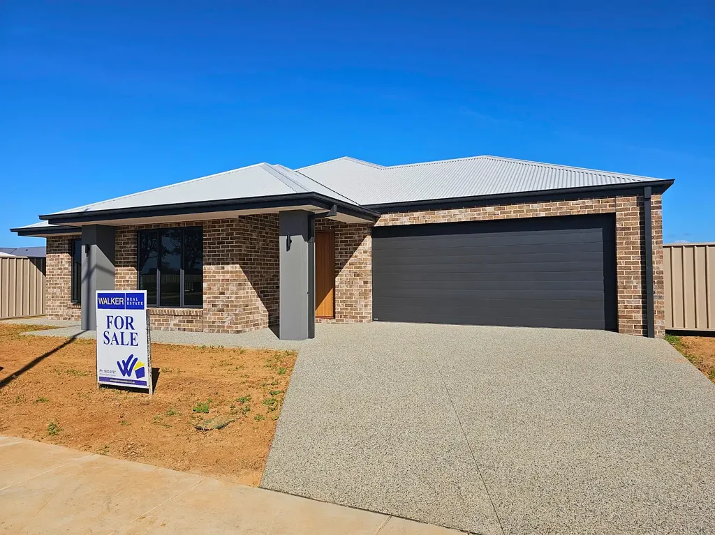 Kyabram 4બેડરૂમ Masterfully Built in The Edge Estate
