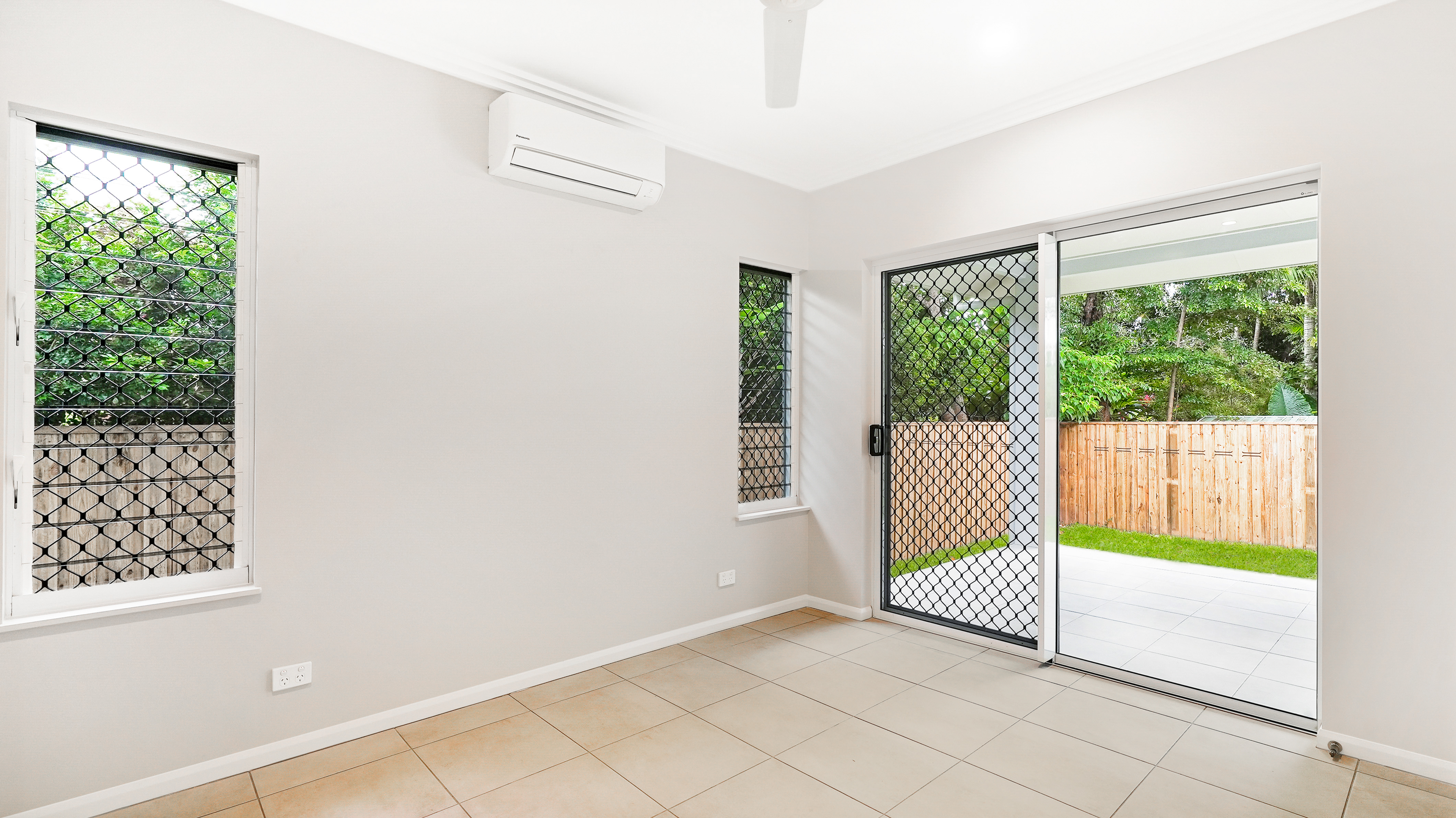 5B MAZLIN ST, EDGE HILL QLD 4870, 0 Schlafzimmer, 0 Badezimmer, House