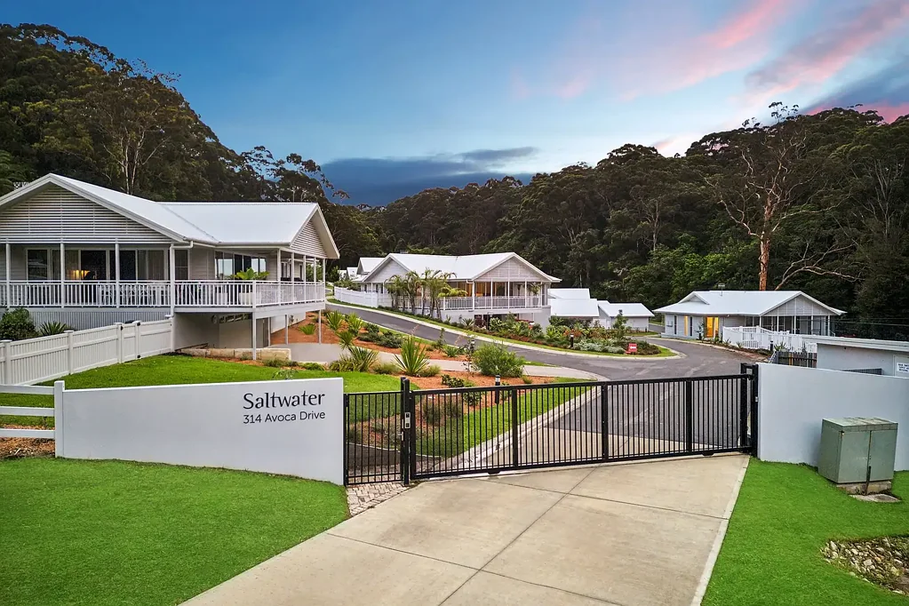 Avoca Beach 3कमरा Serene coastal retreat with resort style amenities