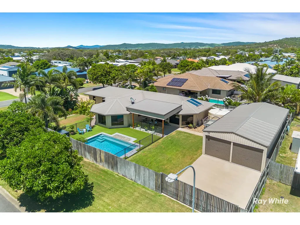 6 Saltwater Court, Mulambin, QLD 4703