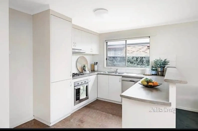 9 Jemacra Place, Mount Clear, VIC 3350, 5 Bedrooms, 2 Bathrooms, House