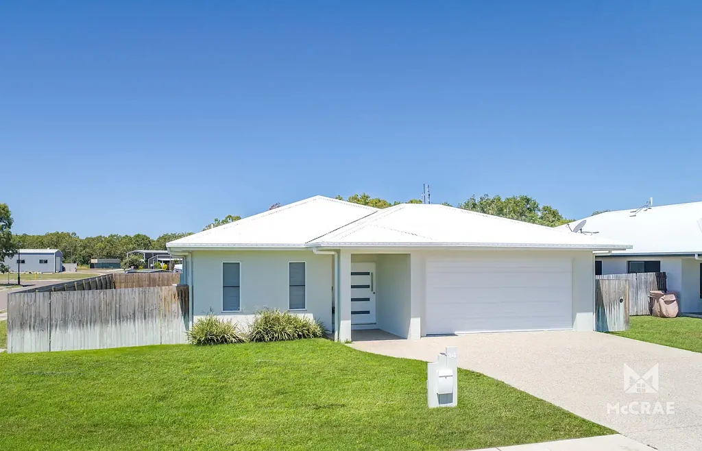 14 Cowrie Street, Bowen, QLD 4805