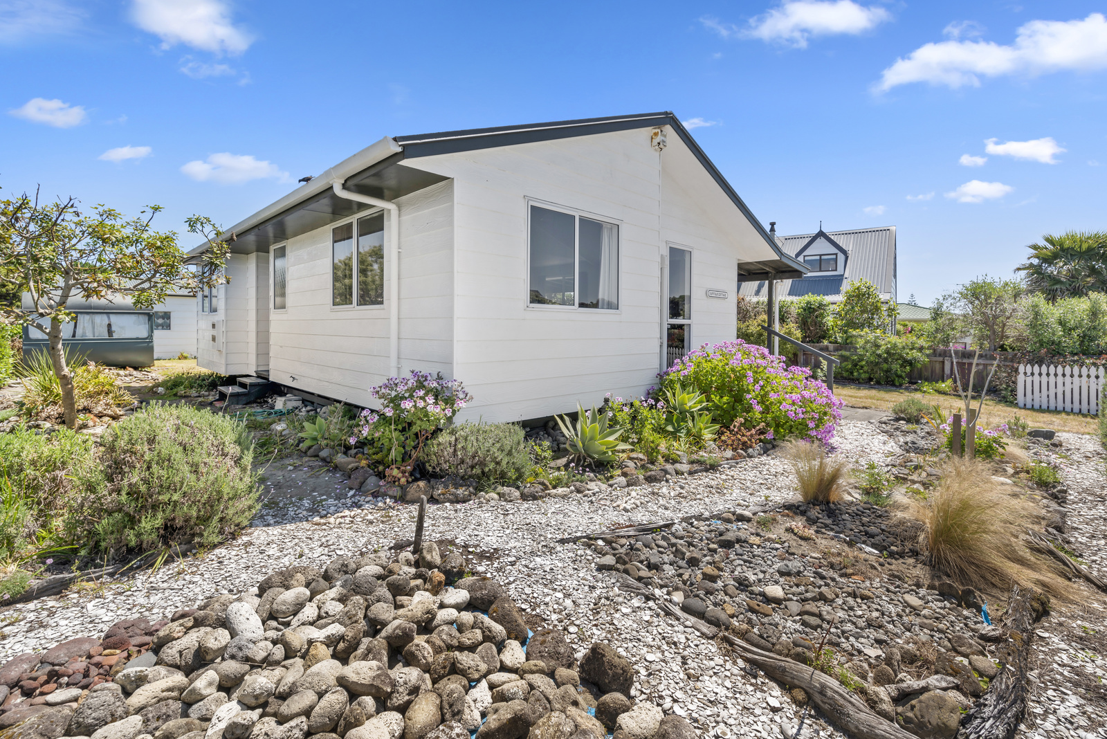 10 Reeves Street, Waikanae Beach, Kapiti Coast, 2 Bedrooms, 1 Bathrooms