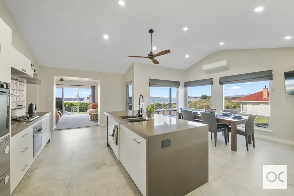 73 Hindmarsh Road, Mccracken, SA 5211