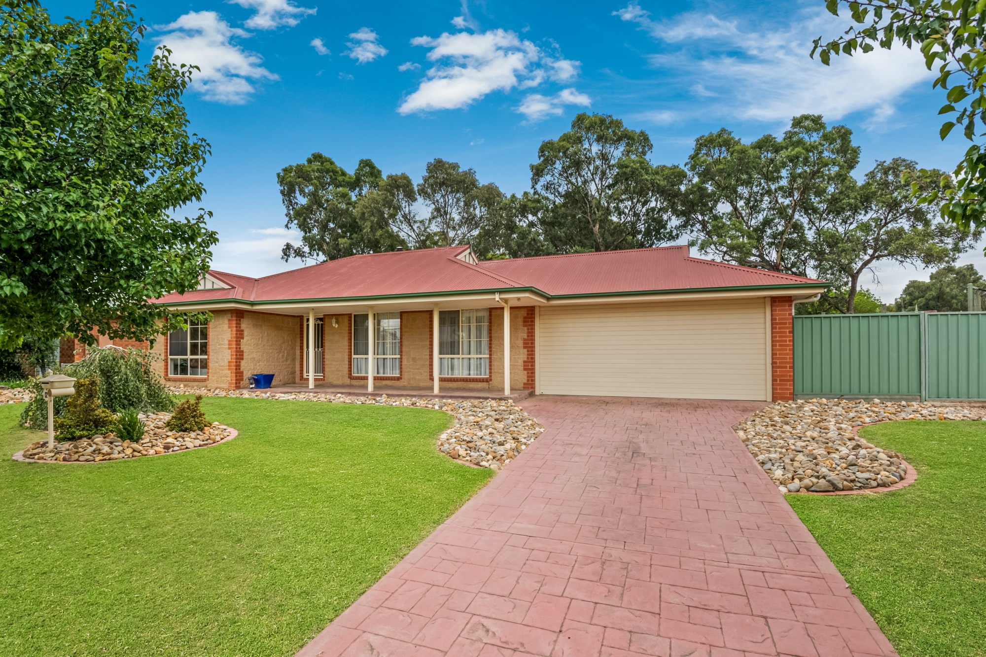 12 SAXBY DR, STRATHFIELDSAYE VIC 3551, 0 침실, 0 욕실, House