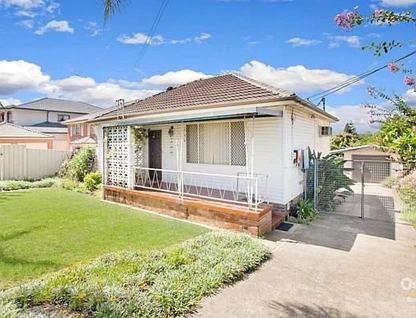 61 Seven Hills Road South, Seven Hills, Western Suburbs, 5房, 1浴, House