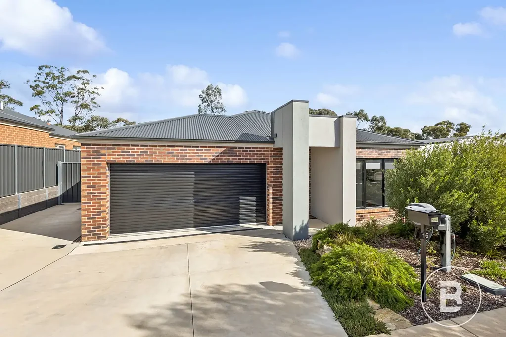 Family home in Maiden Gully