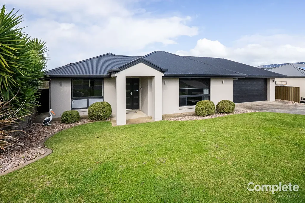 12 EMERALD DRIVE, Mount Gambier, SA 5290