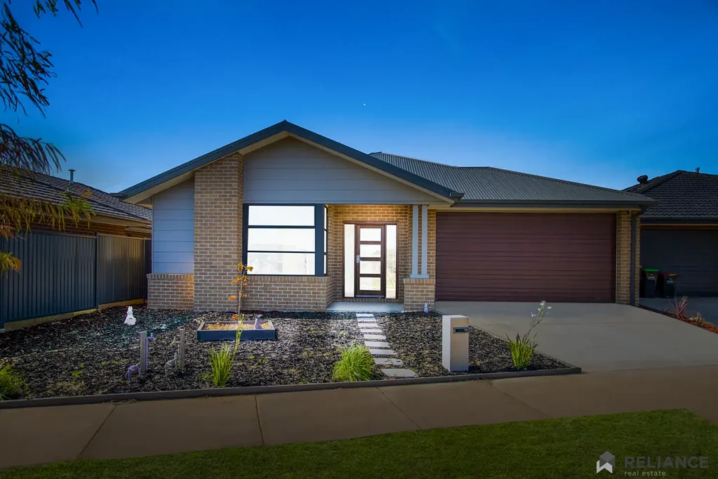 43 Sandygate Circuit, Strathtulloh, VIC 3338