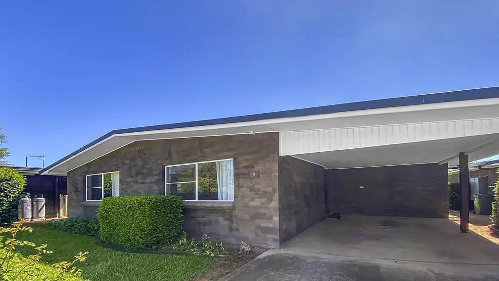 Fully Furnished, Modern Living in a Tranquil Setting