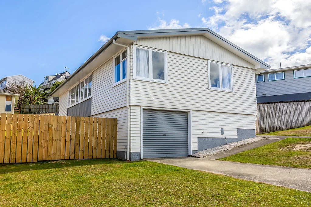 17 Sombrero View, Ascot Park, Porirua, Wellington