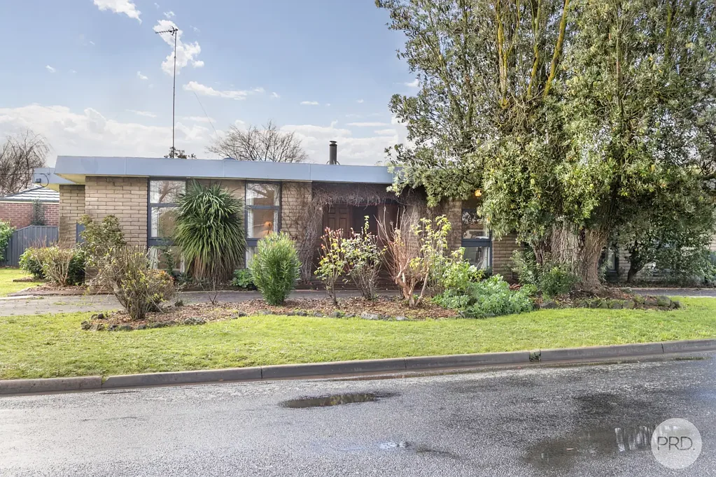 Alfredton 3房  Recently Updated Family Home in Family Friendly Location