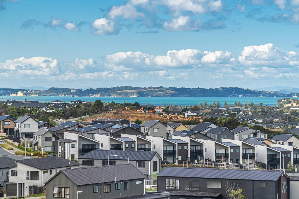 Silverdale 5 Bedroom What You Can Get from the Developer Directly?