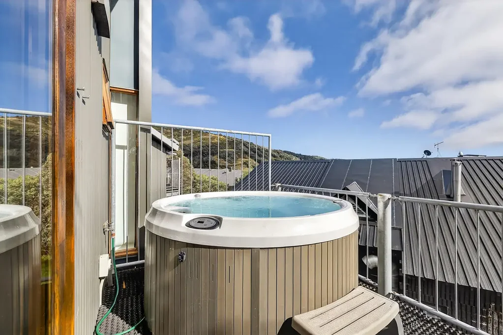 Falls Creek 1房  One Bedroom Apt Plus Large Mezzanine Sleeping Area & Spa