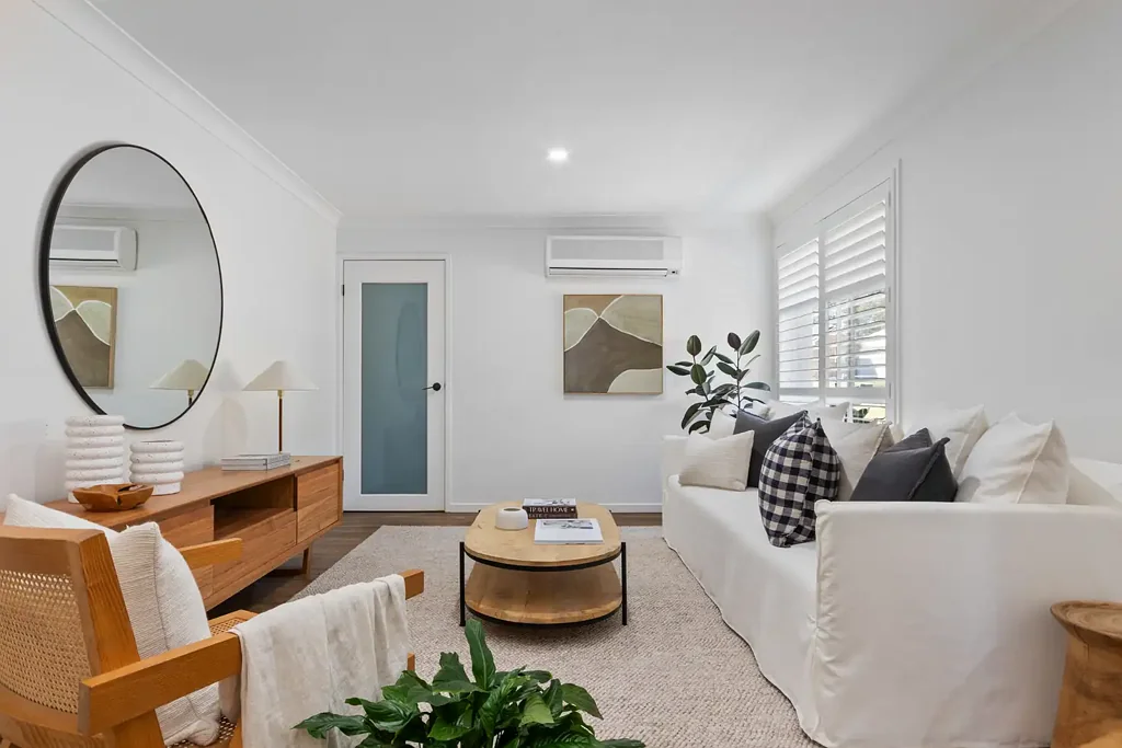 Edgeworth 4ห้องนอน Stylish Family Home with Summer-Ready Credentials