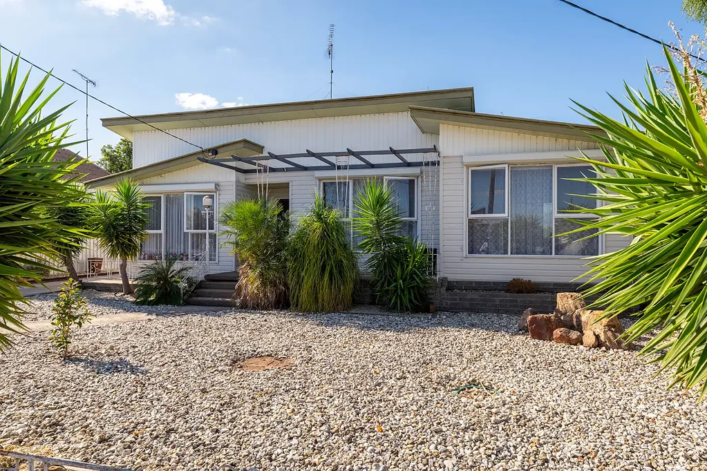51 Charles Street, Jeparit, VIC 3423