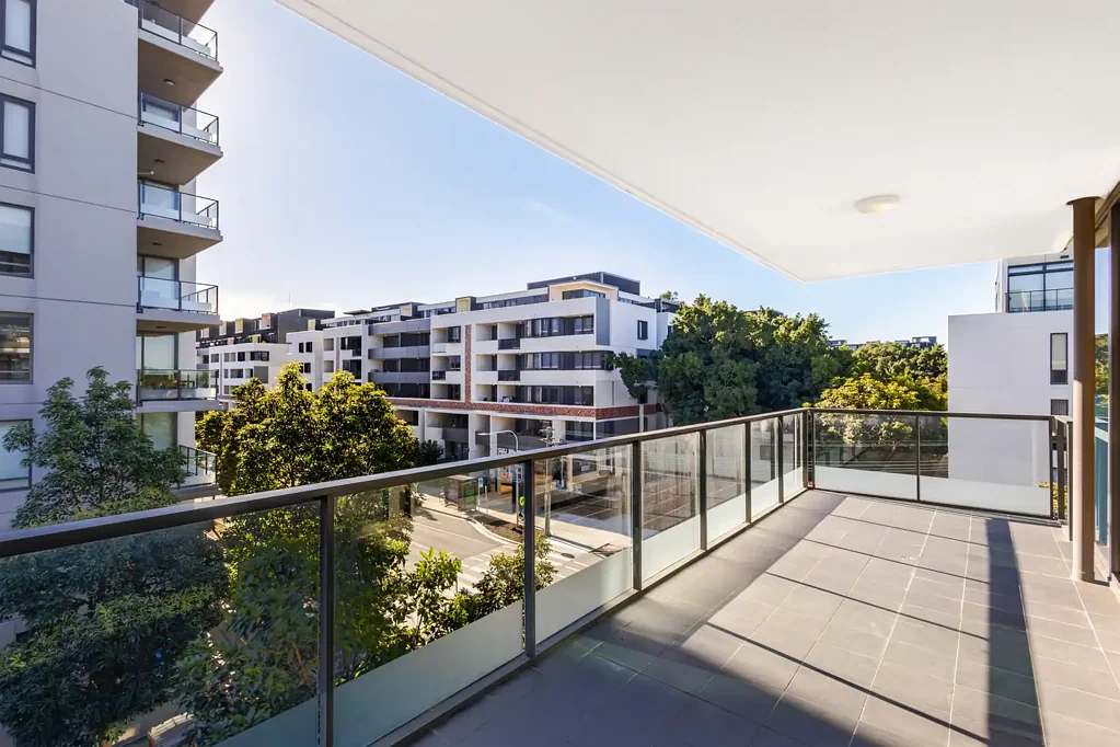 Rosebery 2 Bedroom Contemporary Two Bedroom Unit In The Heart Of Rosebery