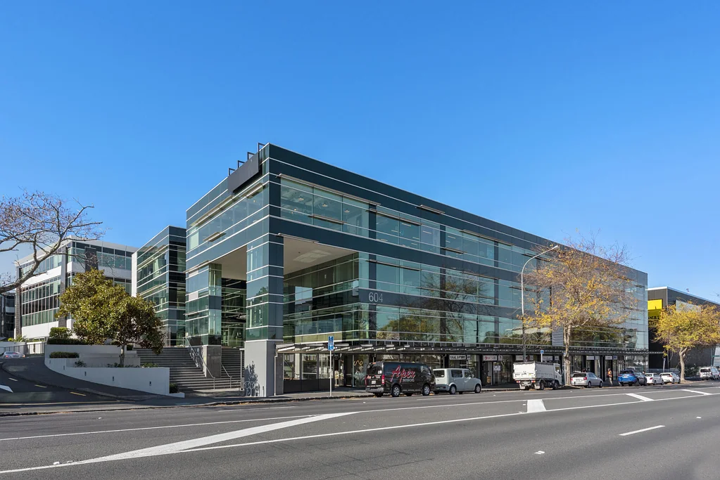 Ellerslie  Large Fully Fitted Office in Ellerslie