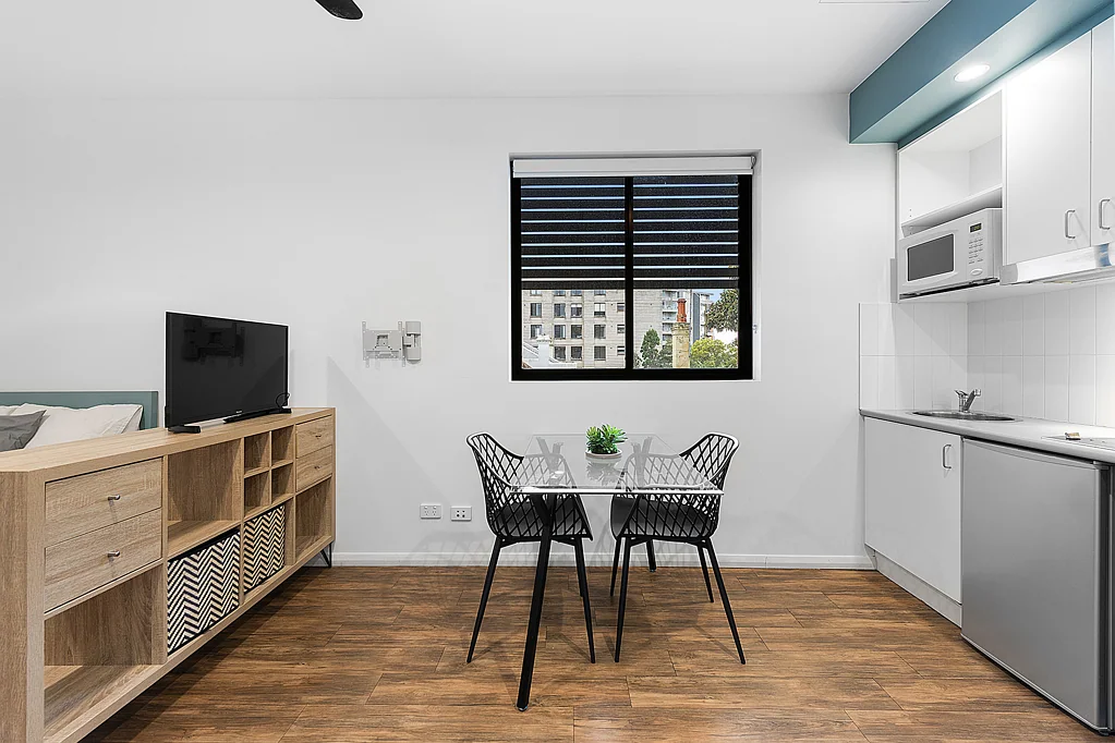 Fully Furnished, Luxury studio in the heart of Bondi Junction for Lease.