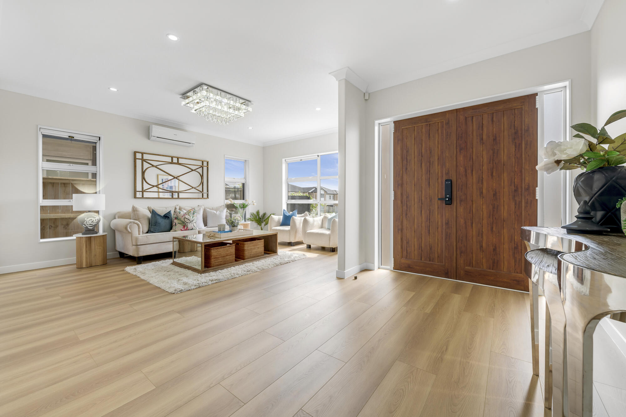 73 Rosewell Crescent, Flat Bush, photo 3