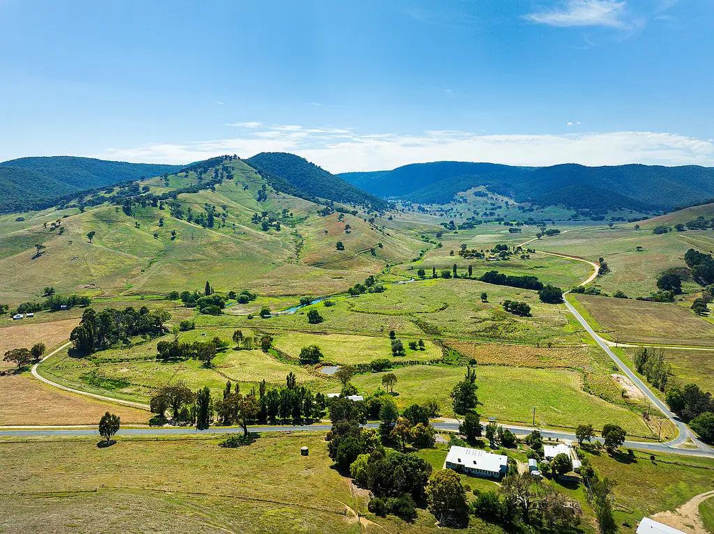 Tallangatta Valley Situated in the highly productive Tallangatta Valley