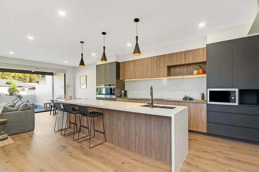 3/21 Tabilban Street, Burleigh Heads, QLD 4220