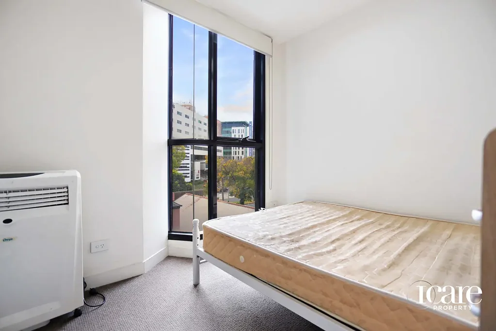 Simply Furnished 1 Bedroom Apartment For Student Accommodation Only