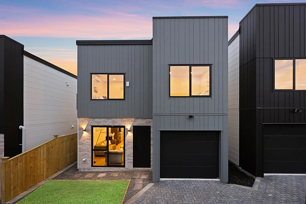 Lot 4, 44 Bradbury Road, Botany Downs, Manukau City