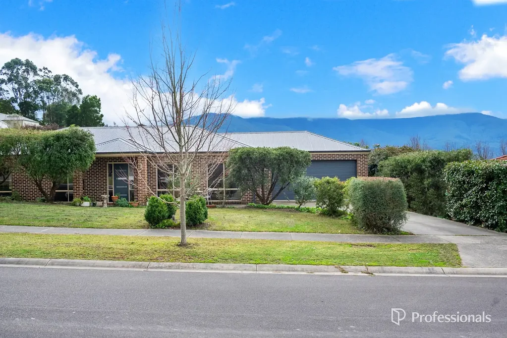Yarra Junction 4房  Enjoy the View, Embrace the Lifestyle