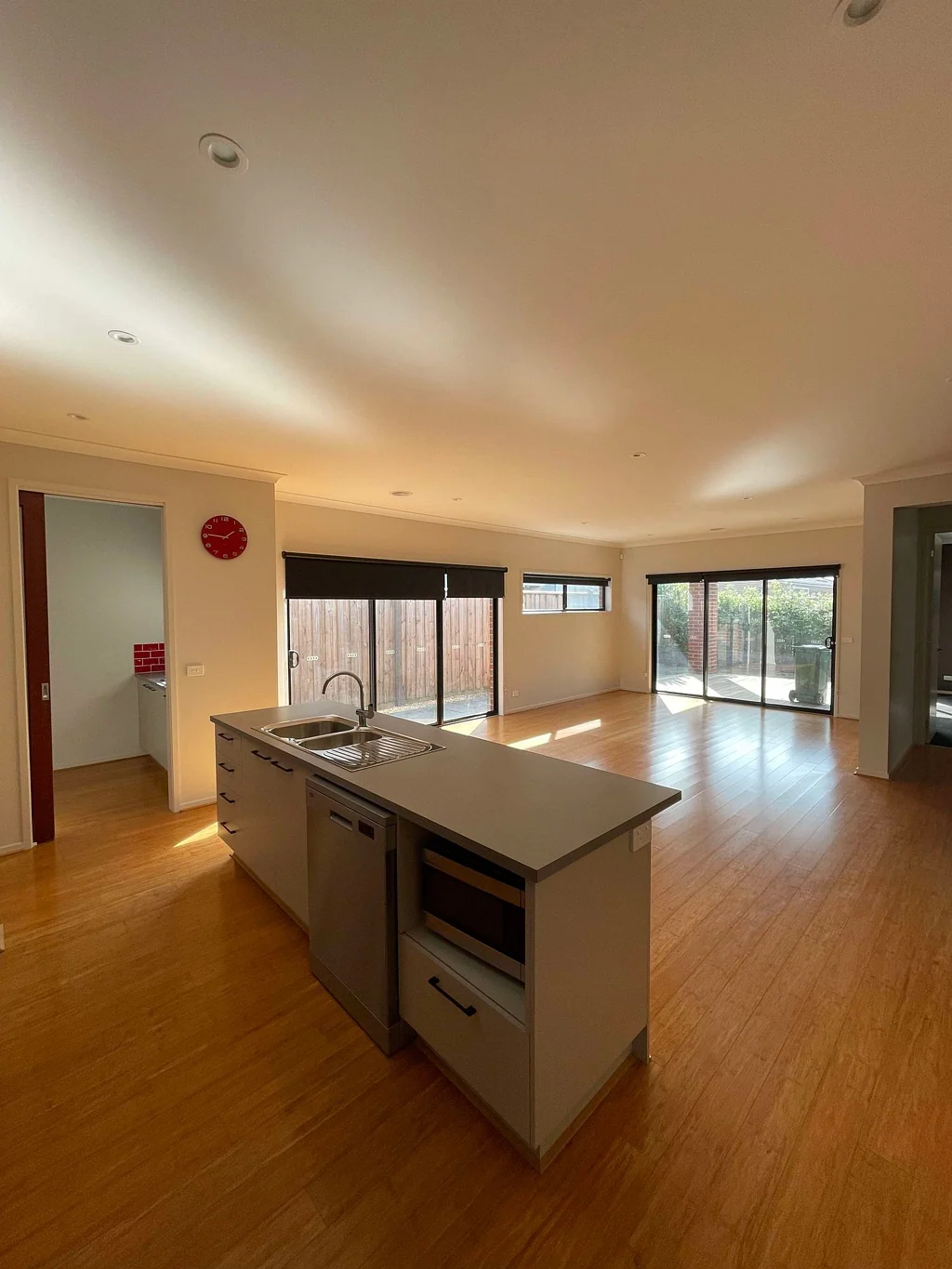 Modern Delight in Eliston Estate