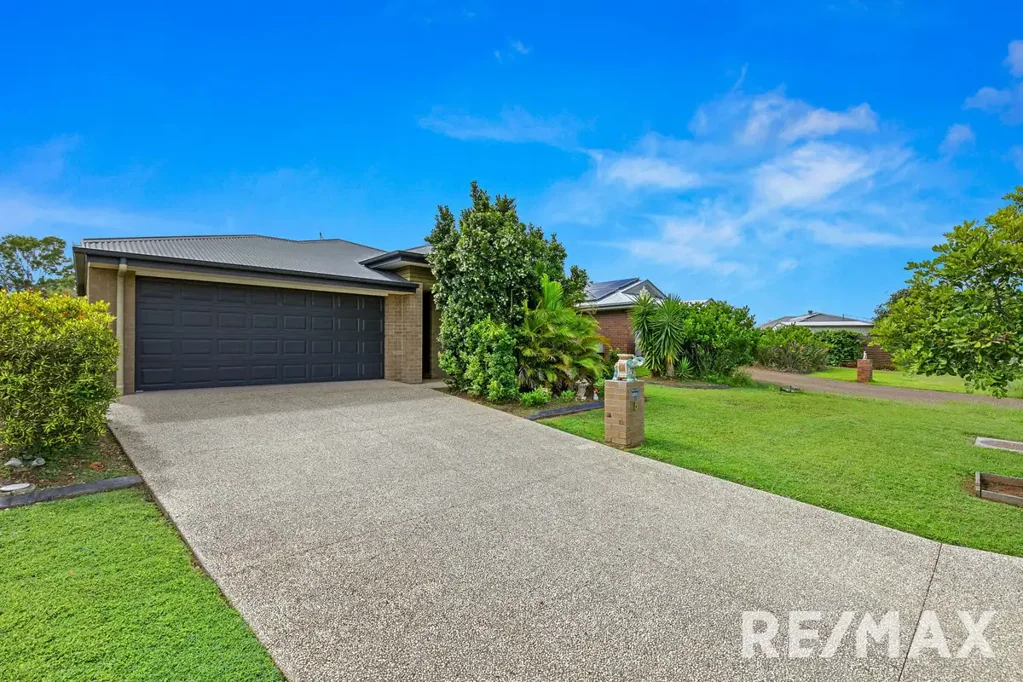 Comfortable Family Living in a Great Location