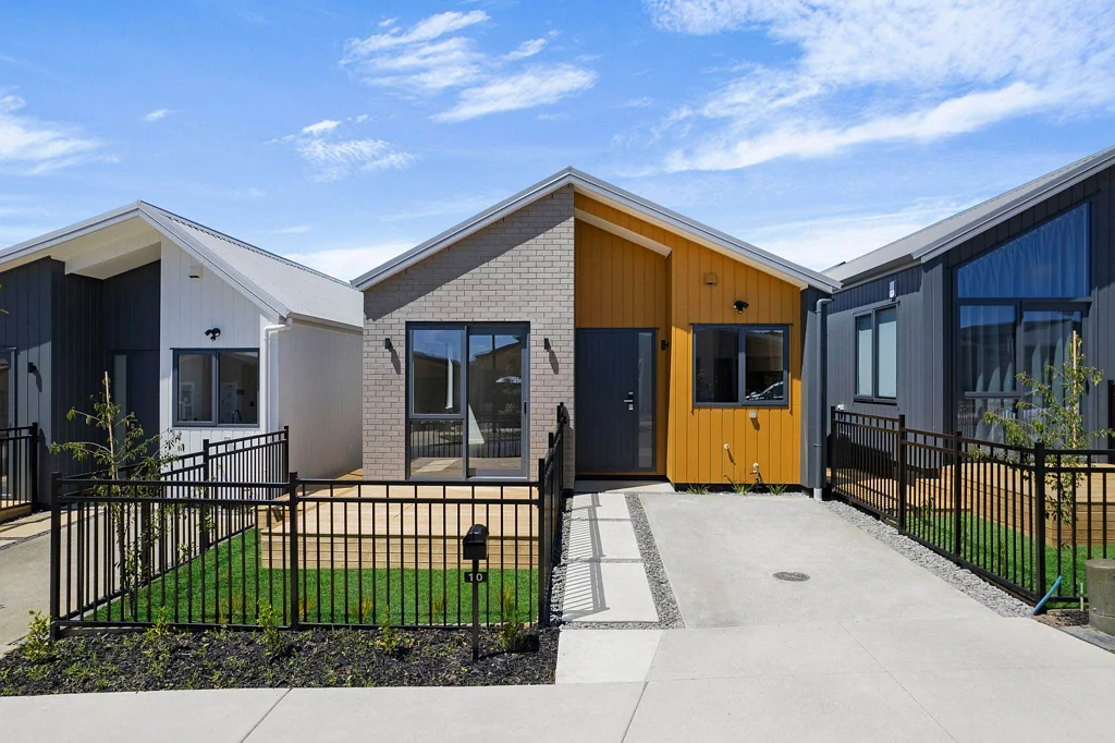 Pukekohe 3Zimmer Modern, Low-Maintenance Living with Peace of Mind