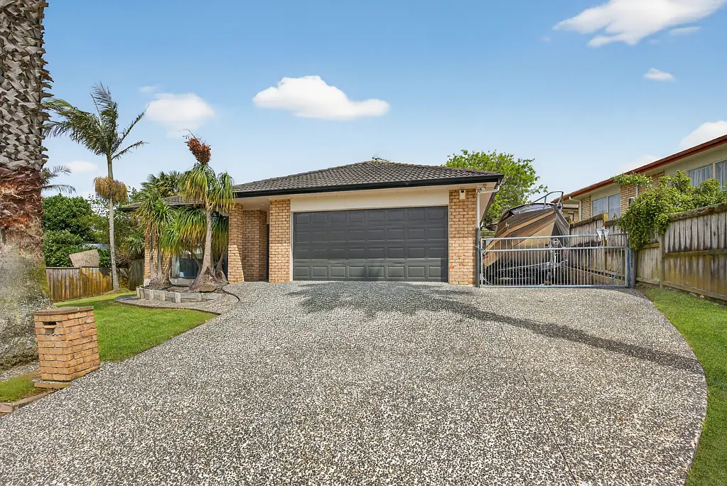 20 Jadewynn Drive, Massey, Waitakere City, Auckland
