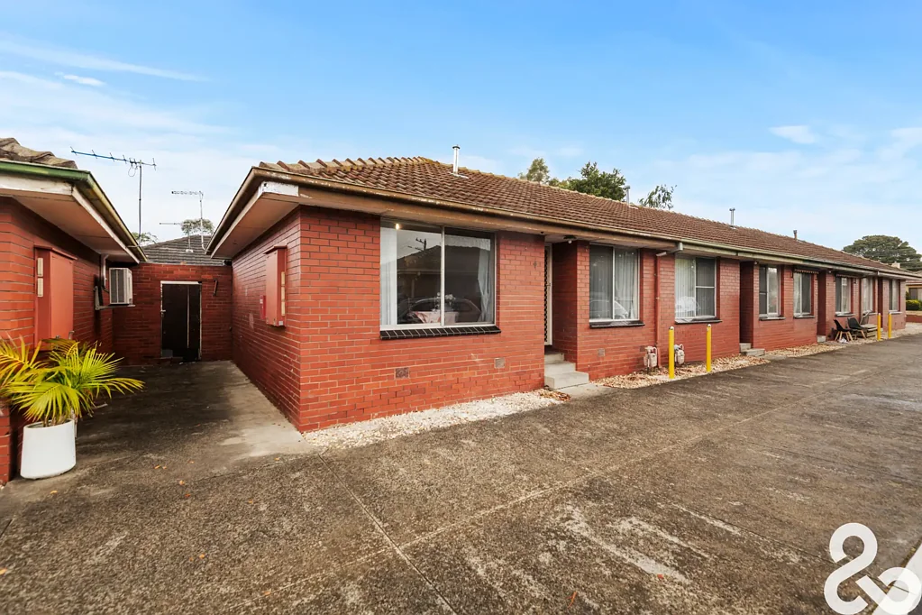 4/2 Clarke Street, Thomastown, VIC 3074
