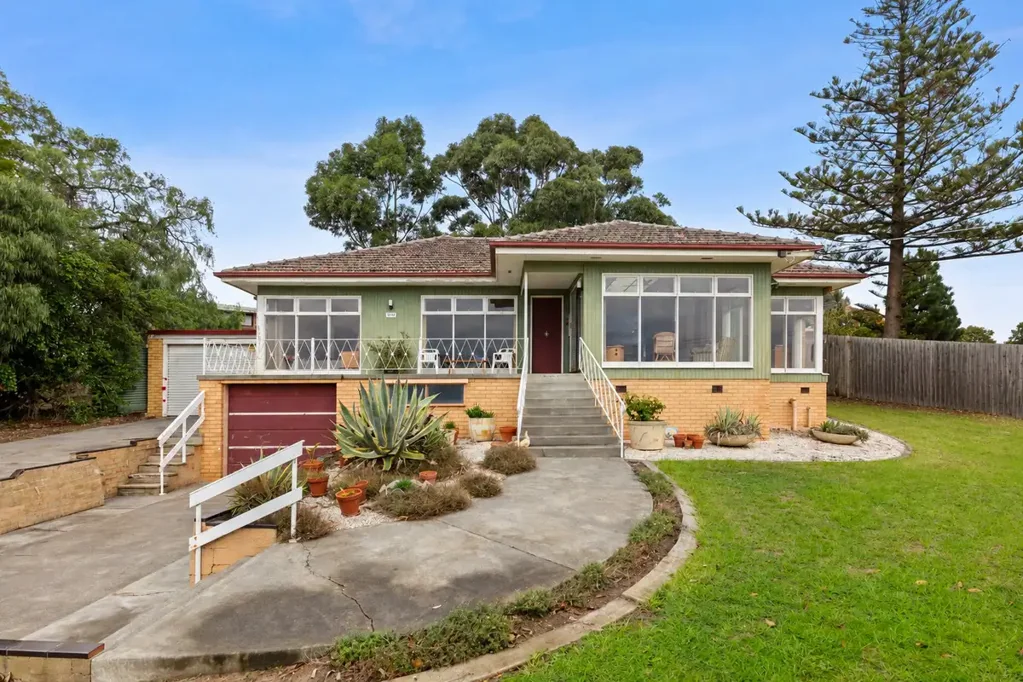 Portarlington 3房  Rare Dual-Title Holding with Spectacular Bay Views & Exceptional Development Potential (STCA)