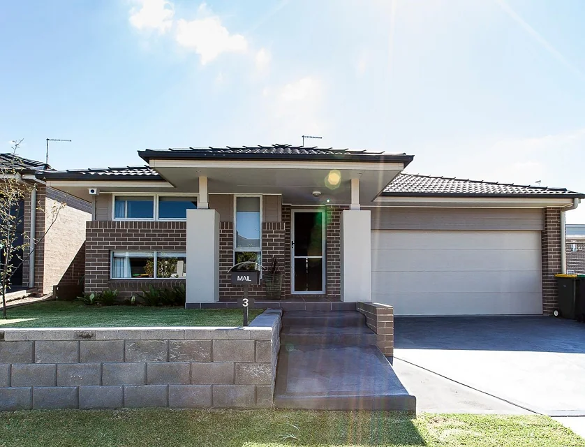 3 Ewan James Drive, Glenmore Park, Outer Western Sydney, 3 ห้องนอน, 2 ห้องน้ำ, House