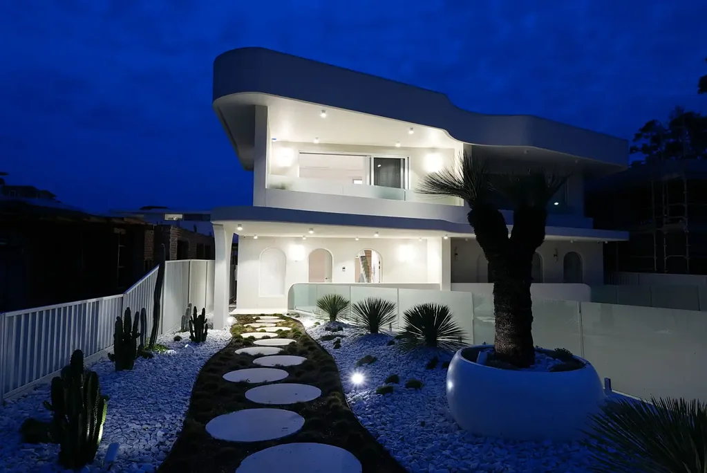Putney 5chambre Waterfront Luxury with Lift, Breathtaking Water Views and Resort-Style Living