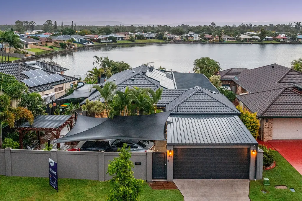48 Burrendong Road, Coombabah, QLD 4216