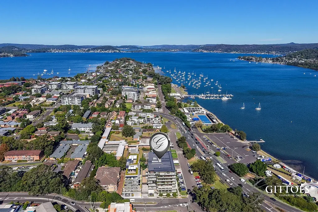Point Frederick 1房  Luxury Living & Waterfront Convenience in Exclusive Ravello