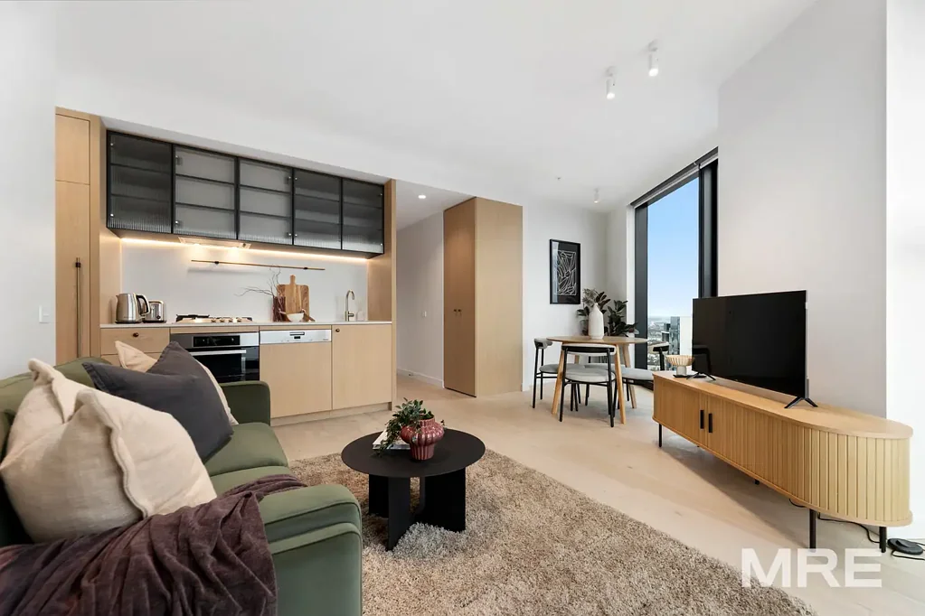Furnished city living with stunning views