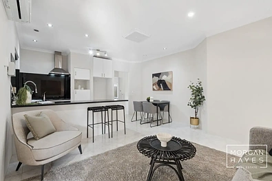 2/150 Manning Road, Wilson, WA 6107, 4 chambres, 2 salles de bain, House