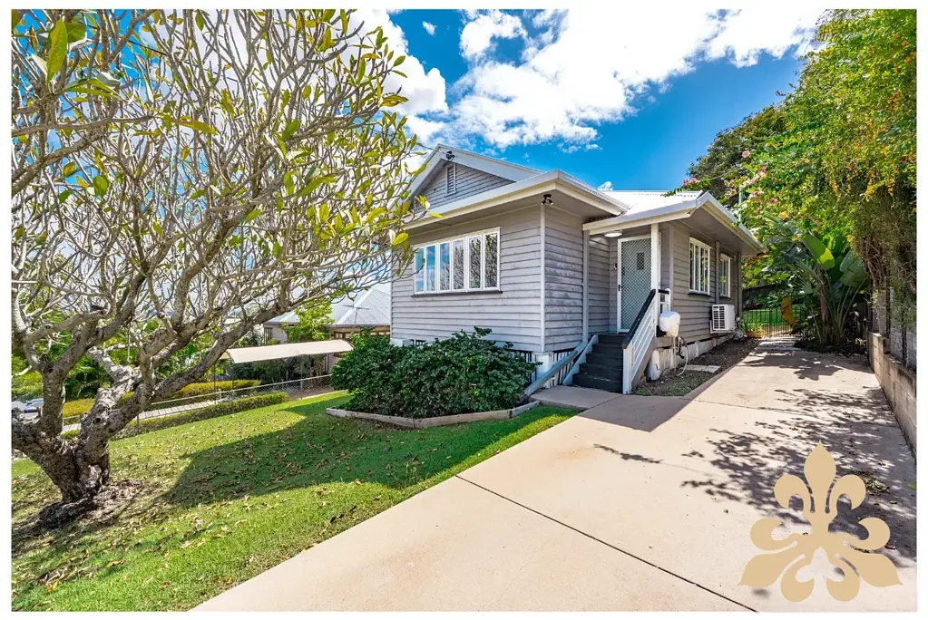3-Bedroom Well-Presented Home Close to Hospitals, Schools & Shops