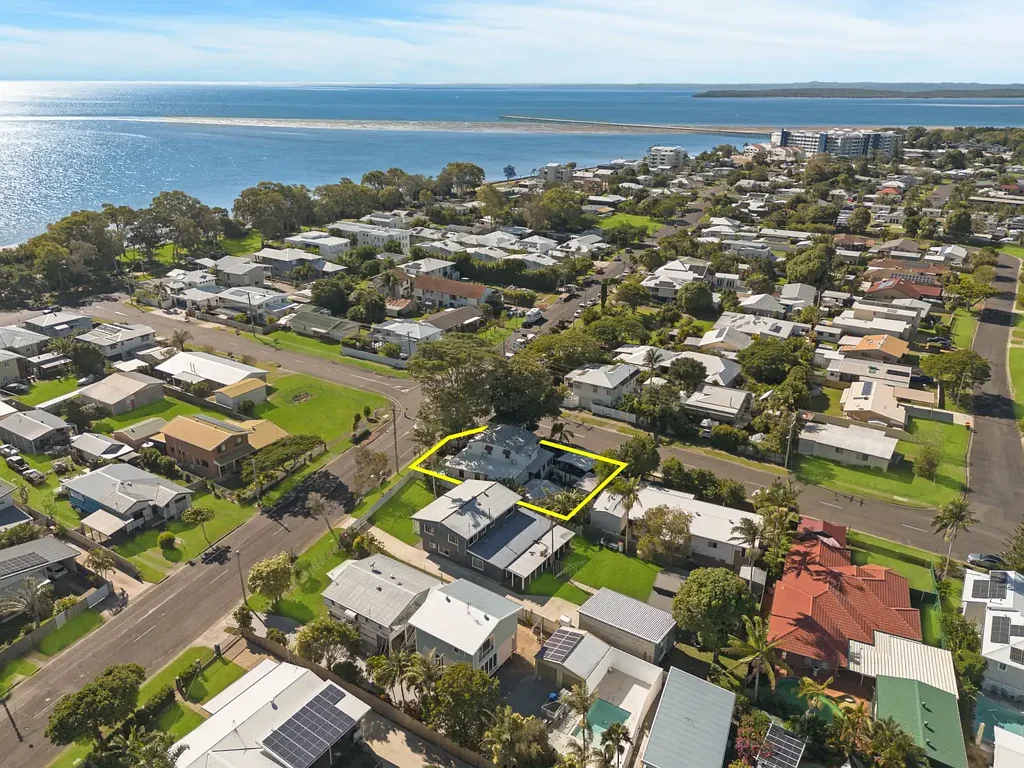 Urangan 4 Bedroom MANGO TREE on CYPRESS