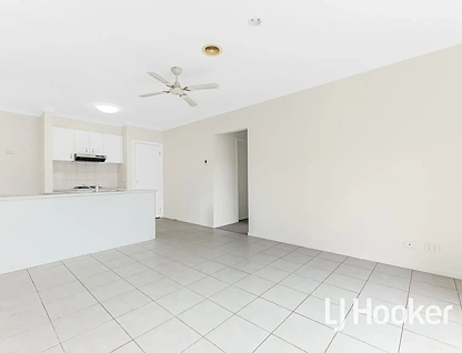 114 Ahern Road, Pakenham, VIC 3810, 4 રૂમ, 2 બાથરૂમ, House