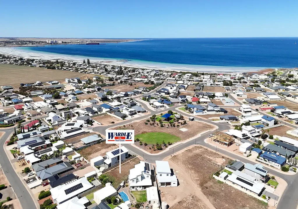 31 Timaru Way, North Beach, SA 5556