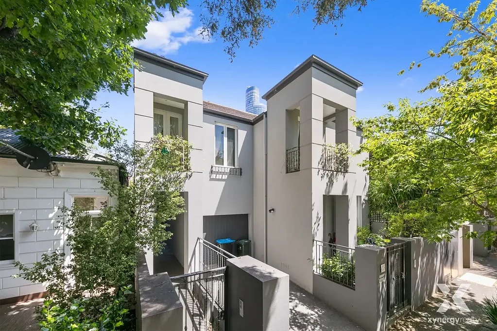 Spacious Three Bedroom Townhouse In Desirable Location!