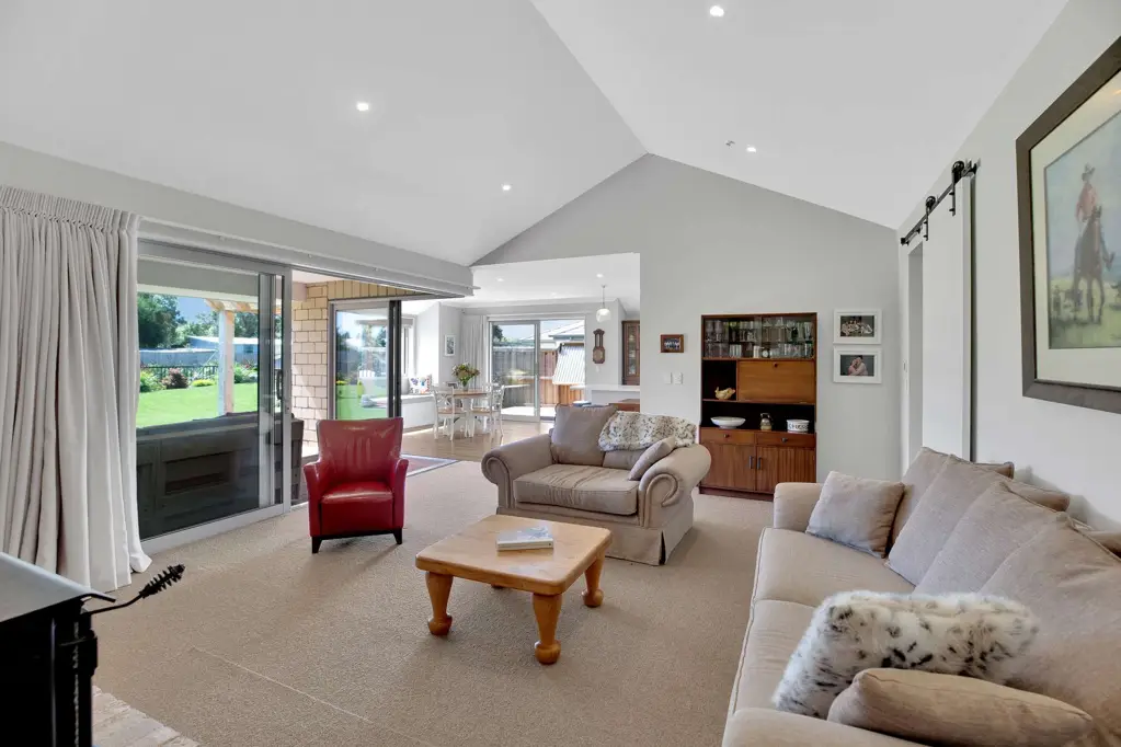Amberley 4 Bedroom Lifestyle & Location - Have it All!